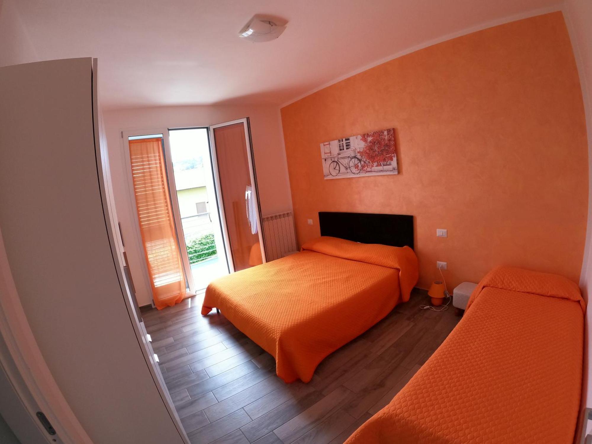 Casa Charlie Apartment Arcisate Bilik gambar